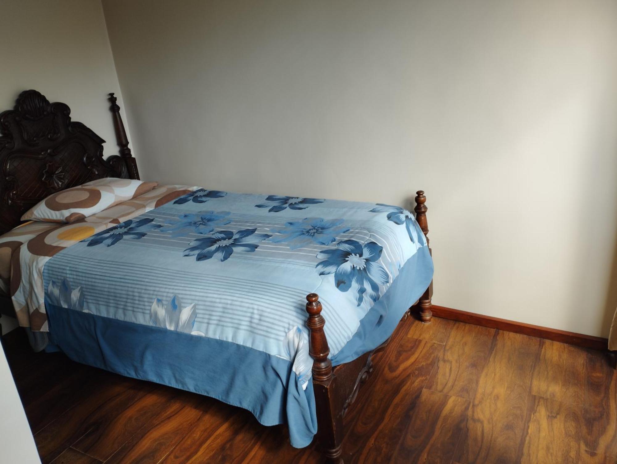 Hotel Saraguro Loja Habitación foto